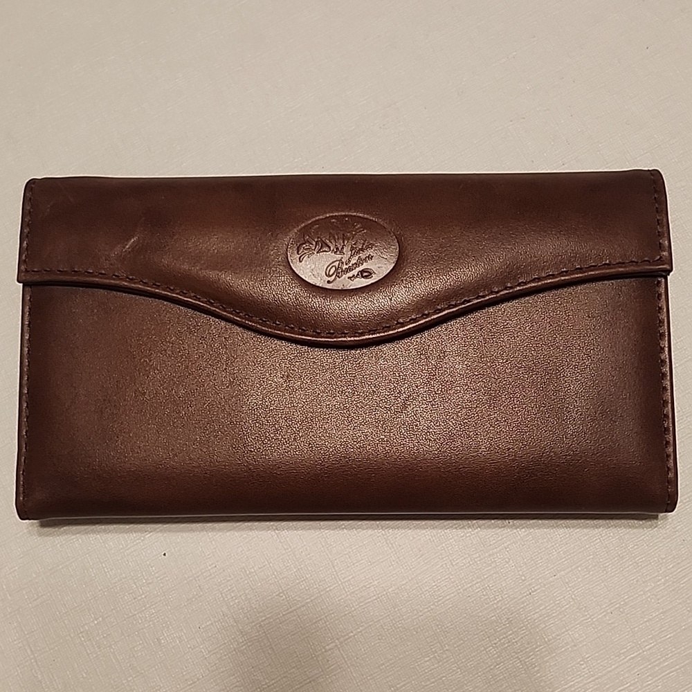 Beautiful Buxton Heiress Brown Leather RFID Long Wallet, Kisslock Pouch EUC